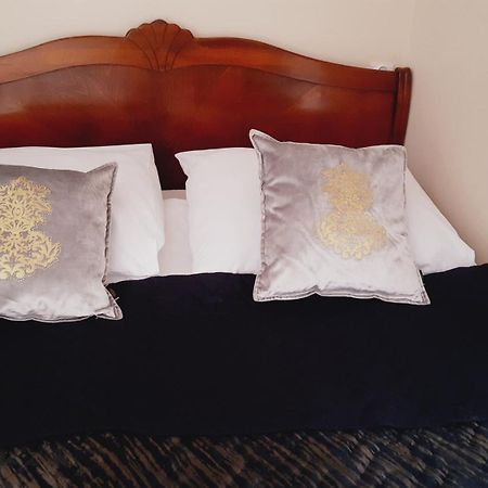 Hotel Rezydencja Rosa Przemyśl Kültér fotó