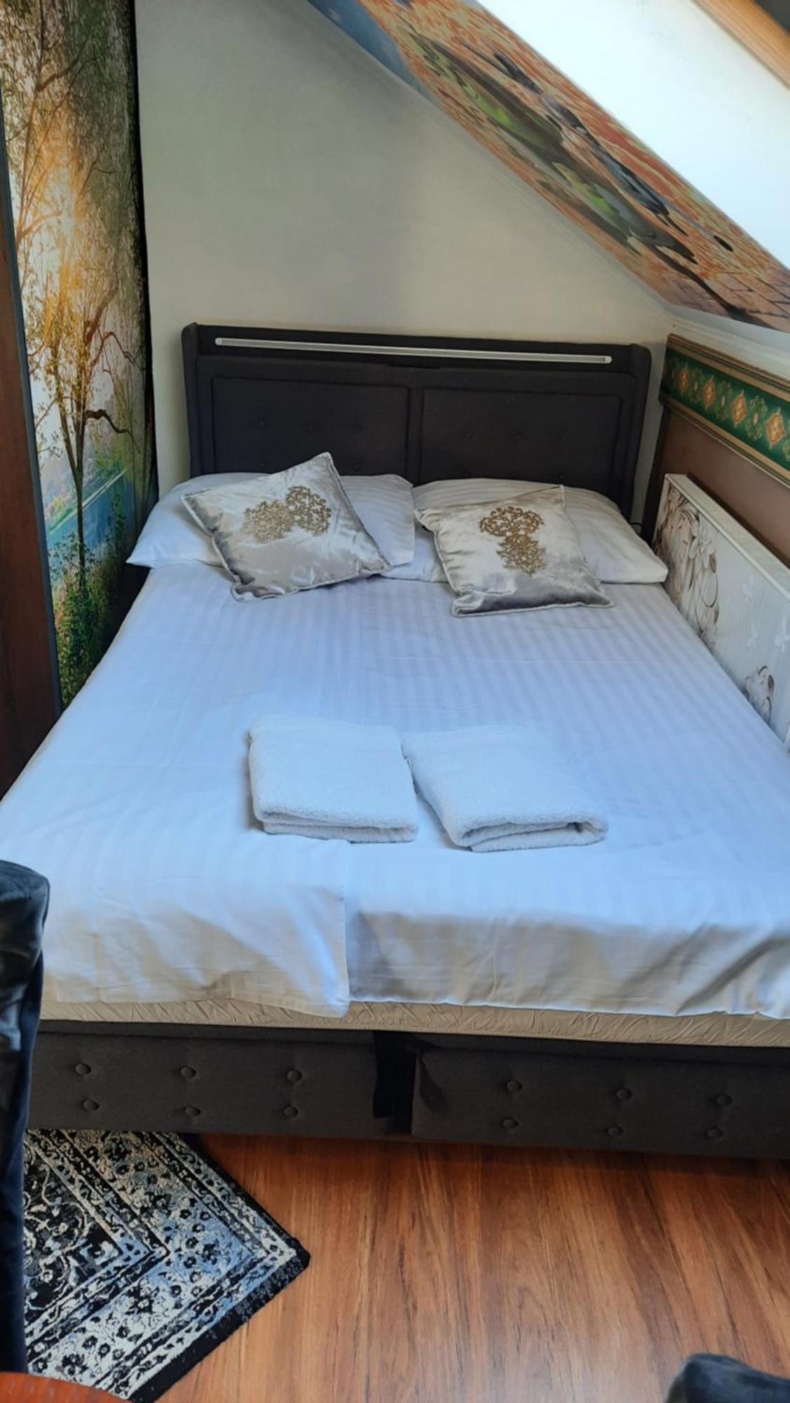 Hotel Rezydencja Rosa Przemyśl Kültér fotó