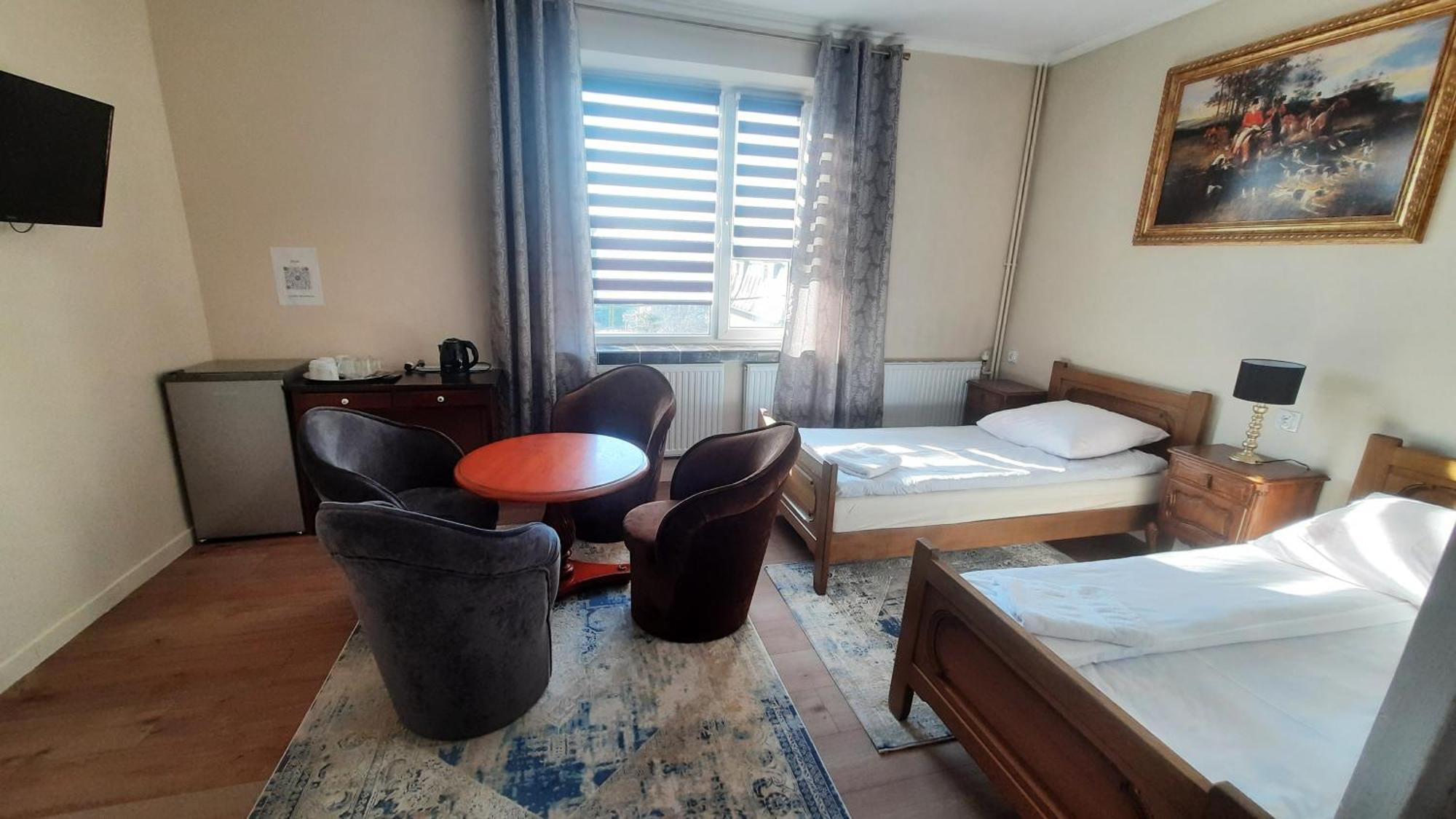 Hotel Rezydencja Rosa Przemyśl Kültér fotó