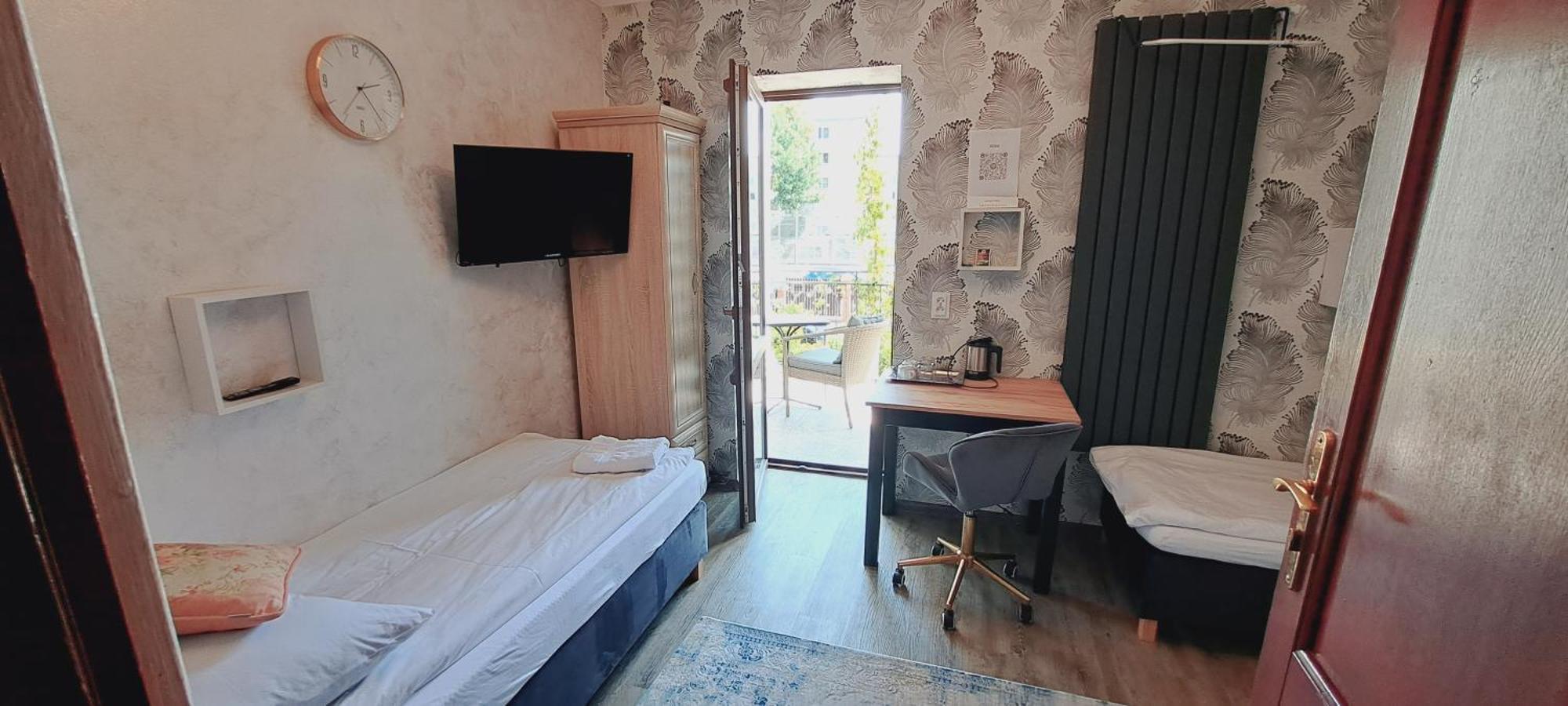 Hotel Rezydencja Rosa Przemyśl Kültér fotó